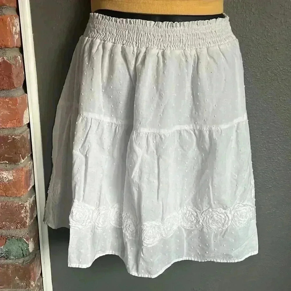 Rhapsody White Embroidered Skirt size L - Picture 1 of 8